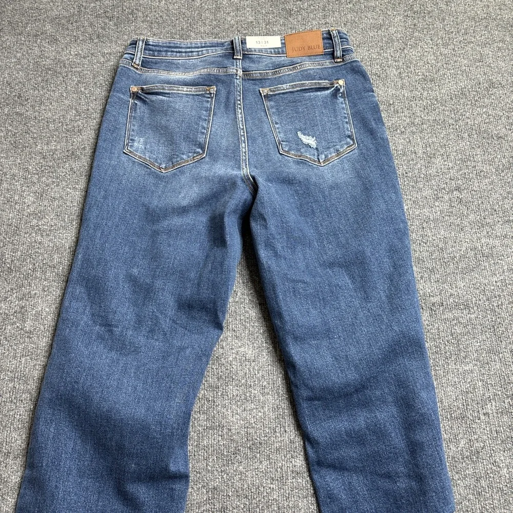 Judy Blue Jeans Women's Size 13 31 Blue Dad Jean Mid Rise Distressed Medium Wash - Picture 8 of 11